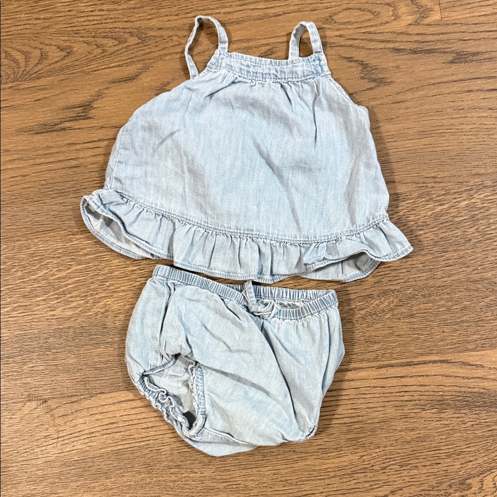 Gap Light Blue denim Ruffled baby Outfit - 6-12m